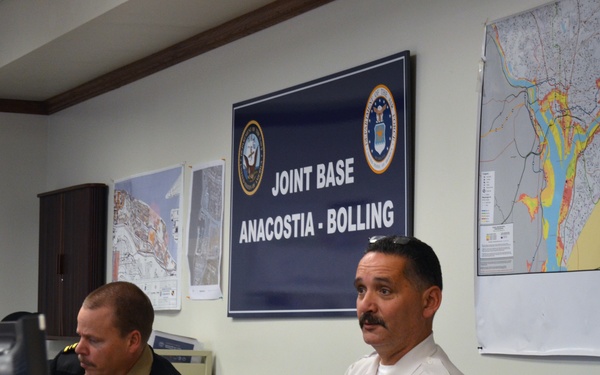 Joint Base trains for winter weather