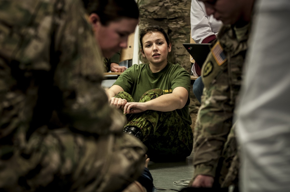 Stayin’ Alive: US, Estonian medics practice lifesaving techniques