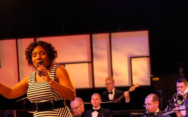 US Air Force Band performs tributes to America’s veterans