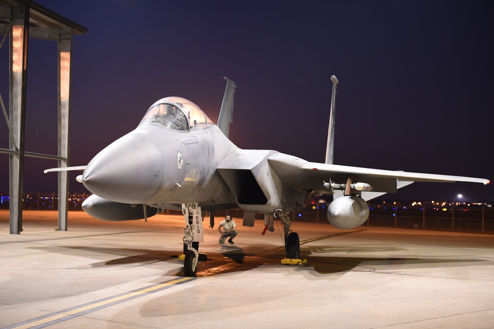 California Air National Guard trains during night at the 144th Fighter Wing