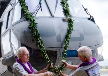 Marines bid 'aloha' to Phrog: Pacific Aviation Museum hosts ceremony for CH-46E Sea Knight