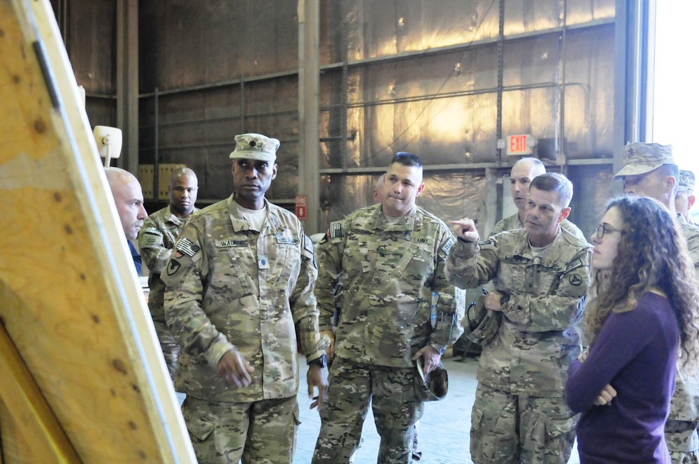 Hon. Abizaid visits with Sustainers