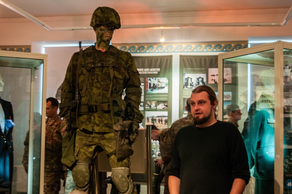 'Cav' troops take in a bit of Estonian war history