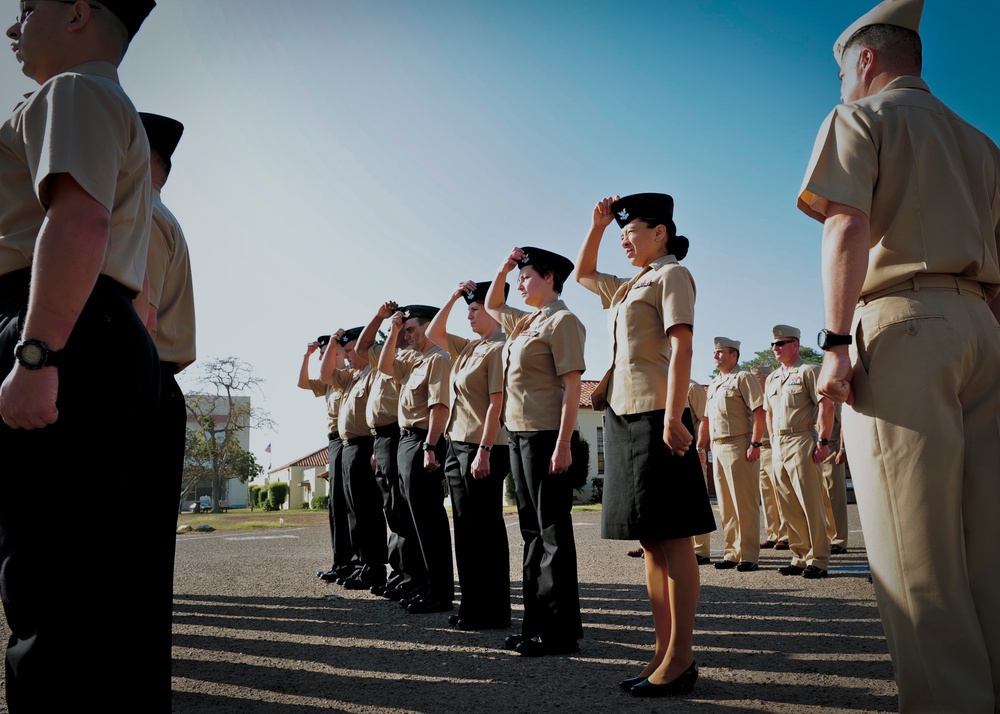 Reserve Unit Fleet Combat Camera Pacific (FLTCOMCAMPAC), uniform inspection