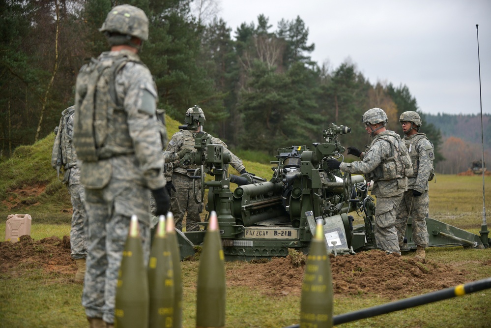 2nd Cavalry Regiment M777 direct fire training