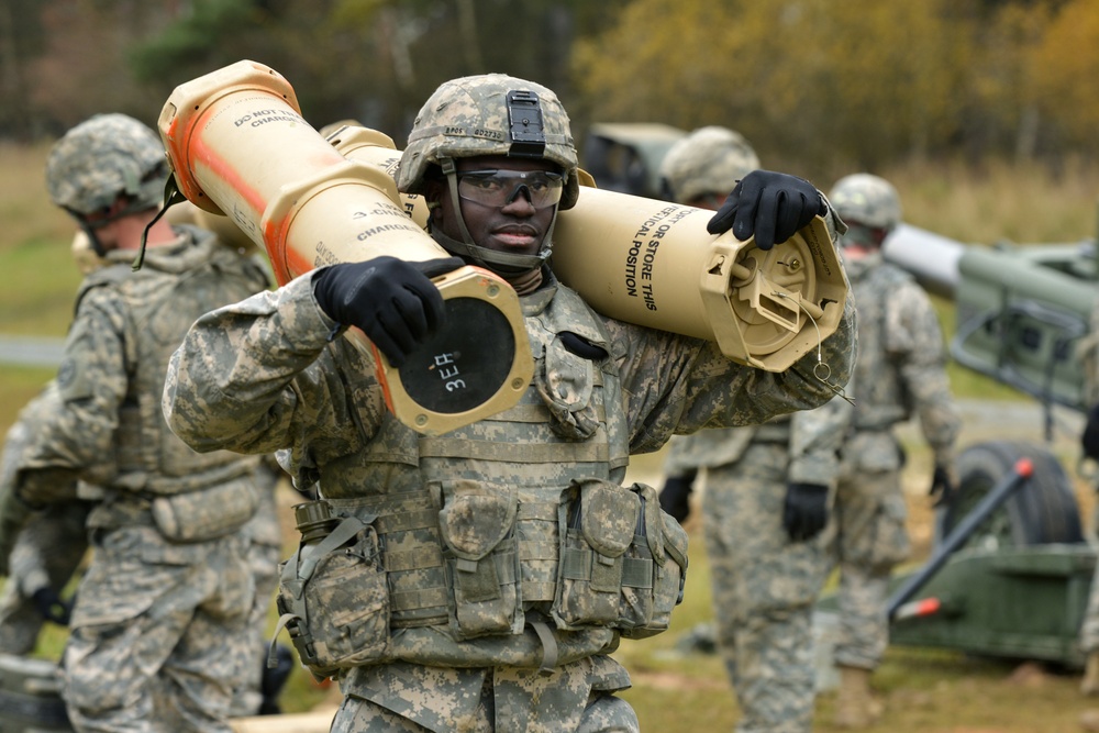 2nd Cavalry Regiment M777 direct fire training