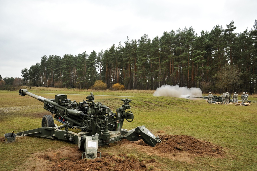 2nd Cavalry Regiment M777 direct fire training