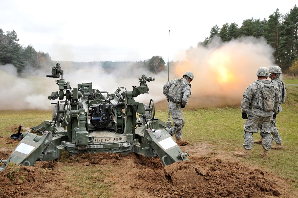 Field Artillery, 2CR, conducts direct fire exercise with M777 Howitzers