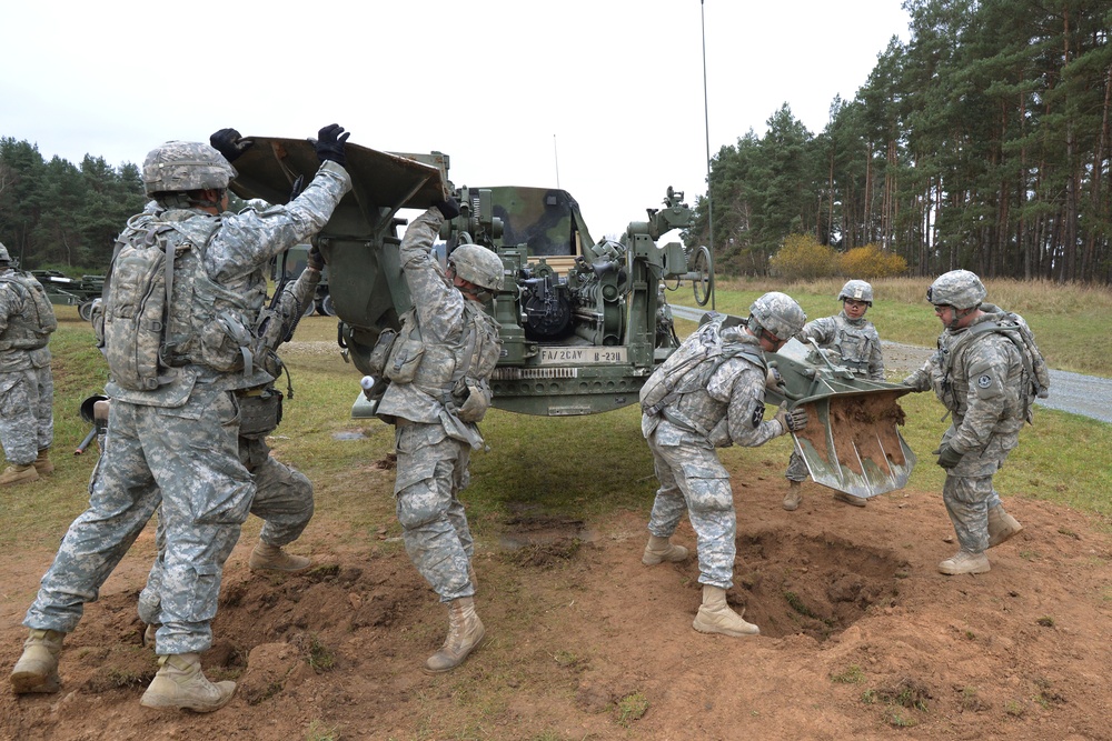 Field Artillery, 2CR, conducts direct fire exercise with M777 Howitzers