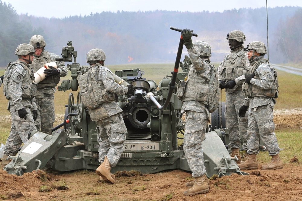 Field Artillery, 2CR, conducts direct fire exercise with M777 Howitzers