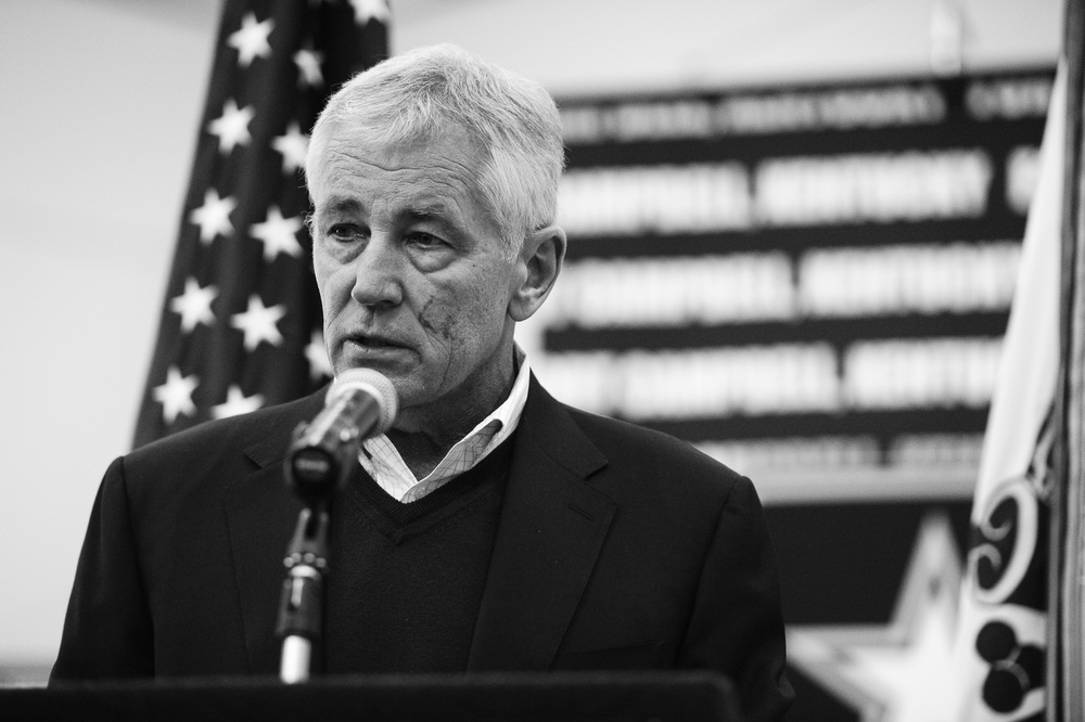 Secretary of Defense Chuck Hagel at Fort Campbell