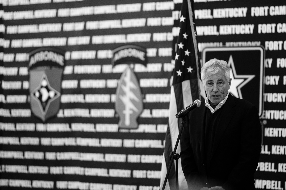 Secretary of Defense Chuck Hagel at Fort Campbell