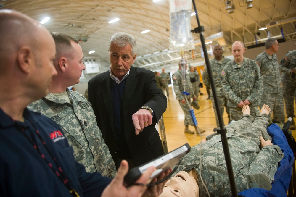 Secretary of Defense Chuck Hagel at Fort Campbell