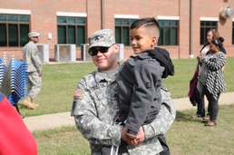 Dallas-area Army Reserve unit says farewell