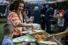 7th Comm Bn share traditions with nursing home