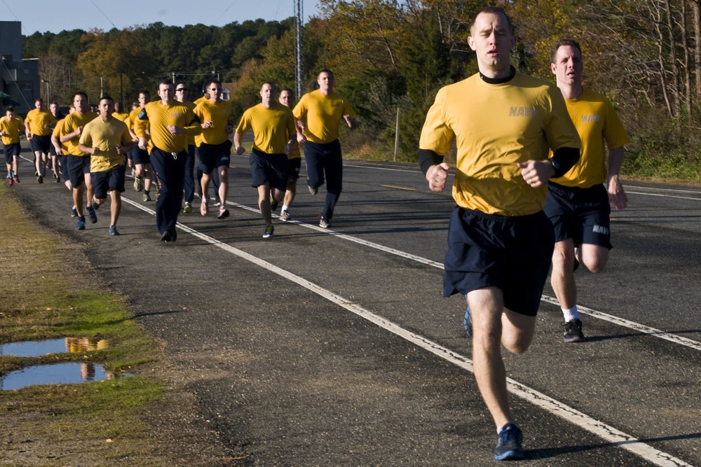 DVIDS - Images - Physical readiness test at Naval Air Station Patuxent ...