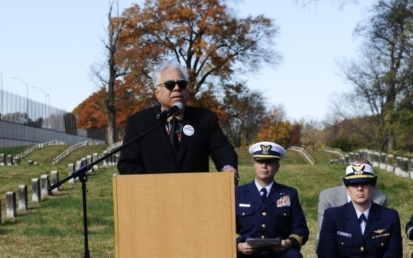 Coast Guard supports local community at veterans remembrance ceremony