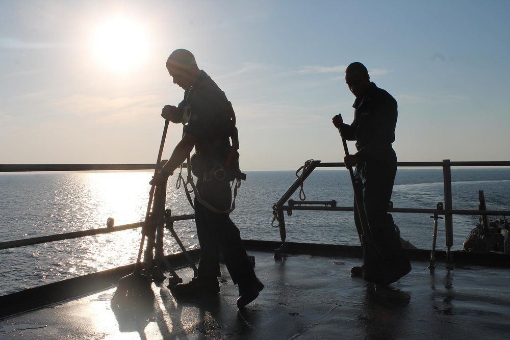 USS Mahan operations