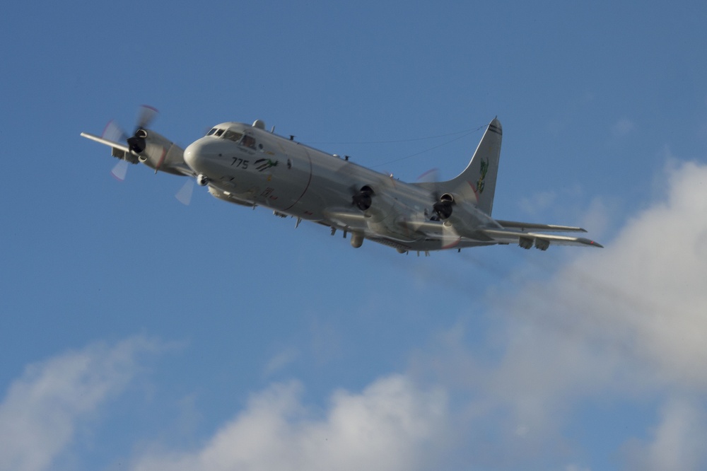 P-3C Orion fly by