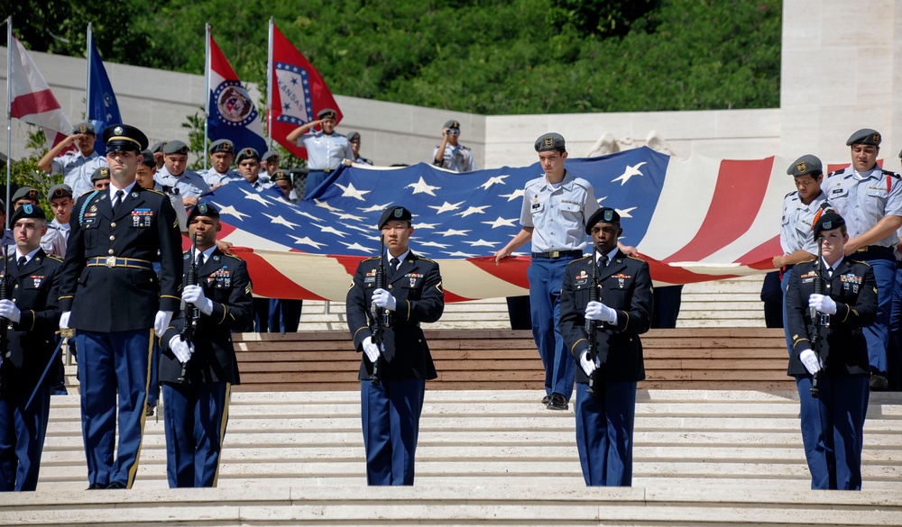 Veterans Day ceremony at Punchbowl