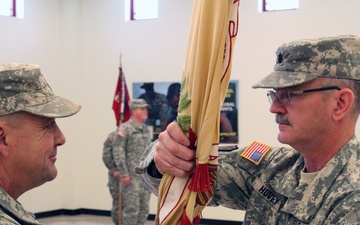 687th CSSB changes command