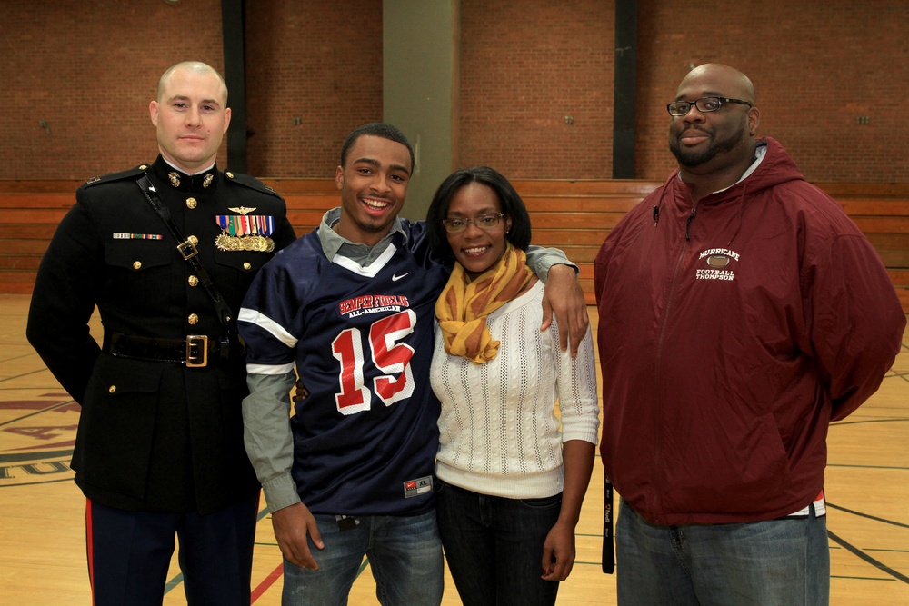 Amherst Native selected for Semper Fidelis All-American Bowl
