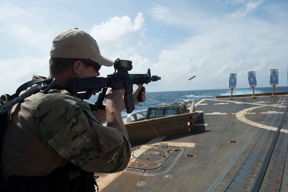 USS Dewey VBSS team conducts live-fire exercise