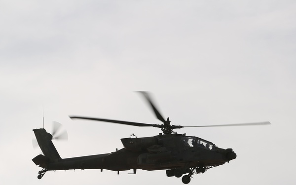 AH-64 Apache