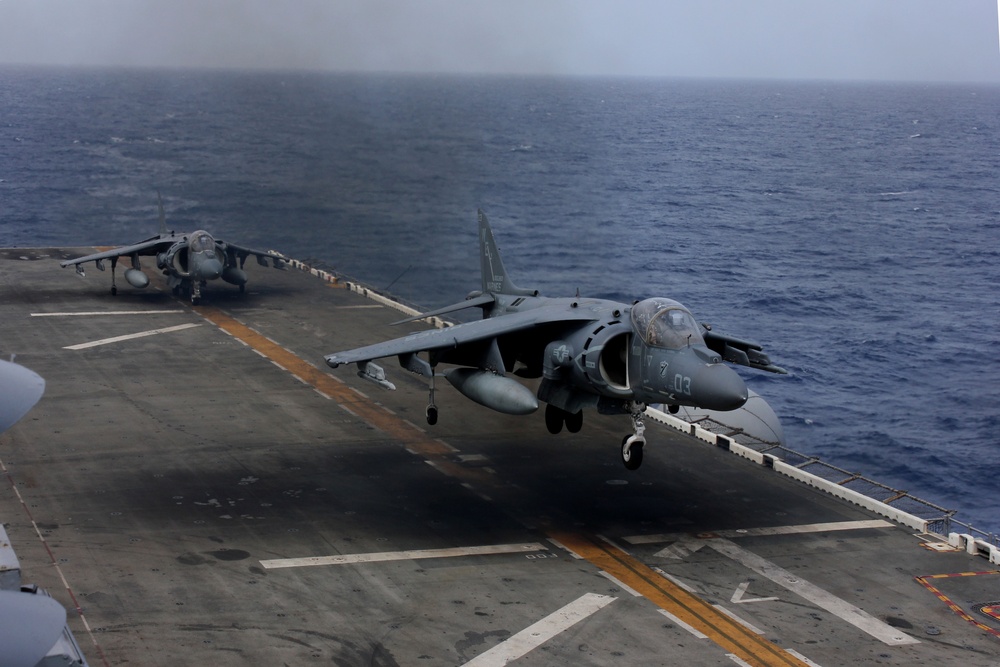 USS Bonhomme Richard action