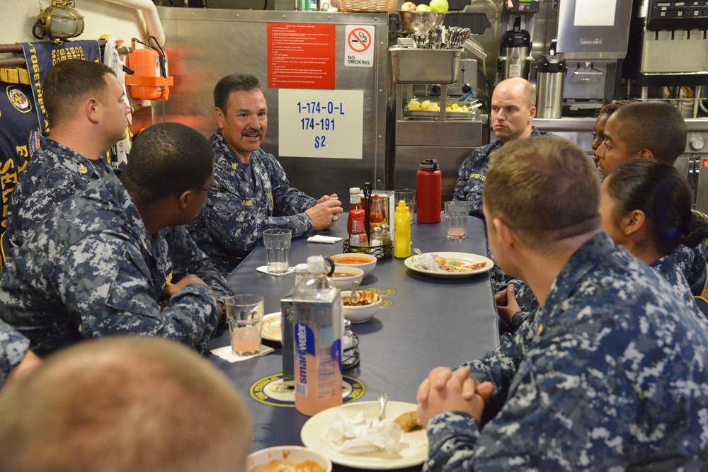 FLTCM Marco Ramirez visits USS Preble
