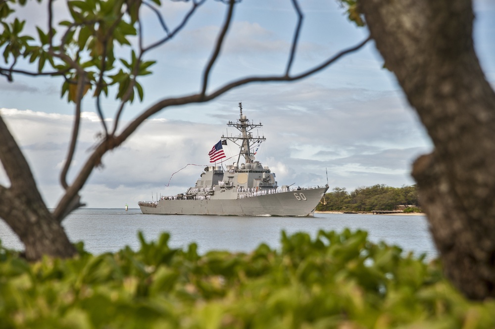 USS Paul Hamilton returns to homeport