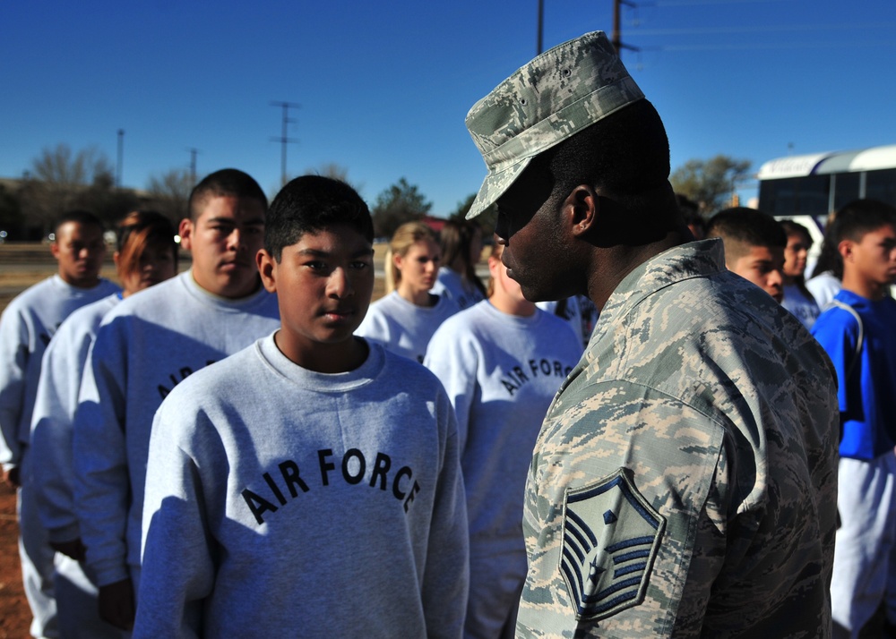 Air Commandos provide BMT experience to local JROTC
