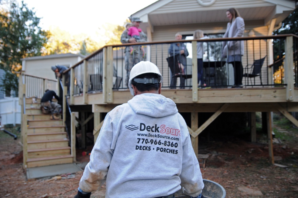 Atlanta-area Army Reserve Soldier wins new deck