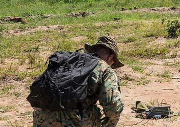 U.S. Marines aid Uganda against IED threat