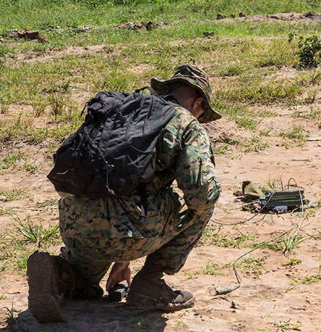 U.S. Marines aid Uganda against IED threat