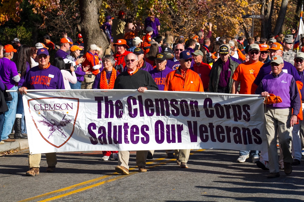 Clemson honors military and Vietnam veterans