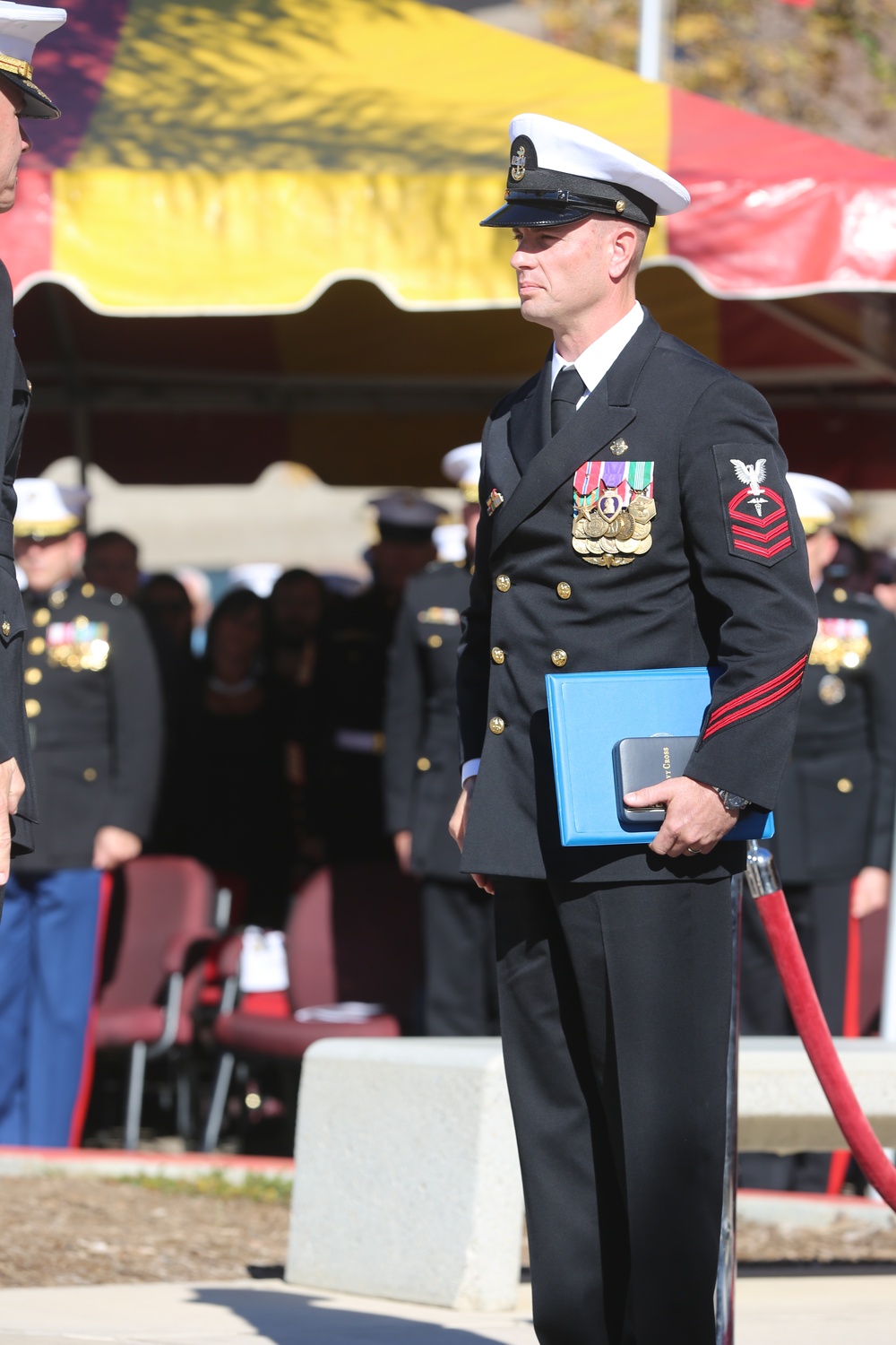 Special Amphibious Reconnaissance Corpsman Receives Navy Cross