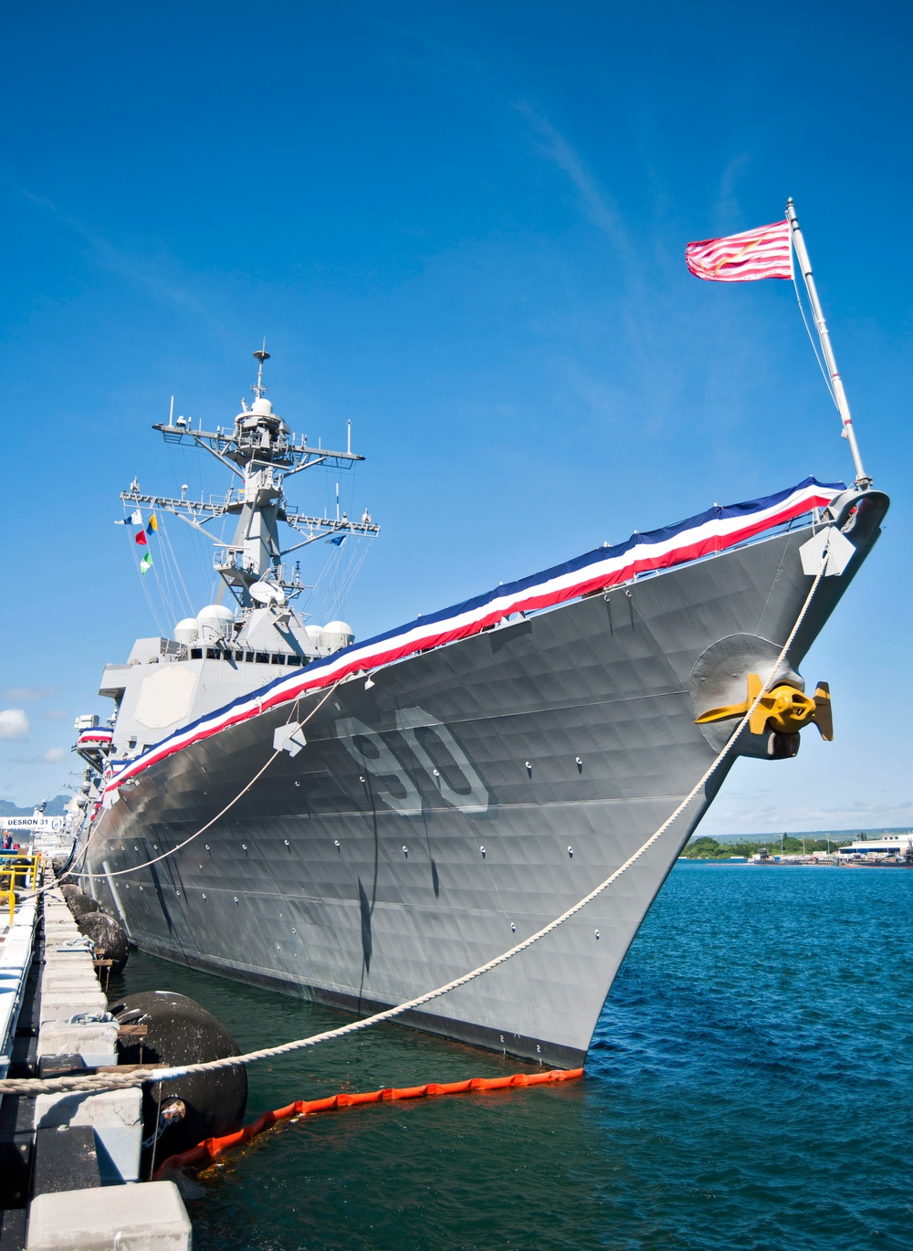 USS Chafee (DDG 90) holds a change of command ceremony