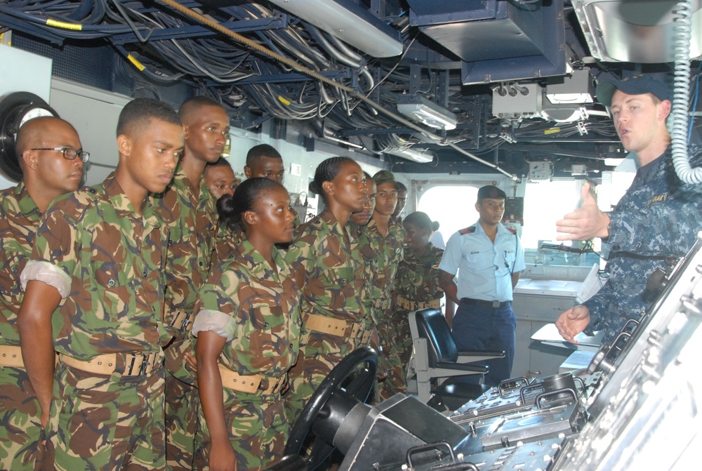 USS James E. Williams tour