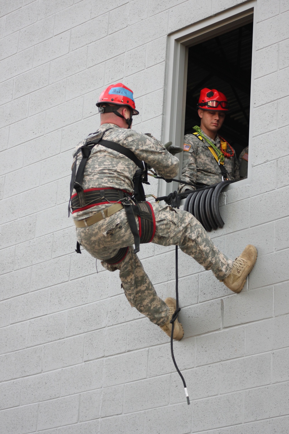 Search and Extraction, Rappelling