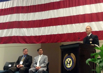 Capt. Misner speaks at veterans summit