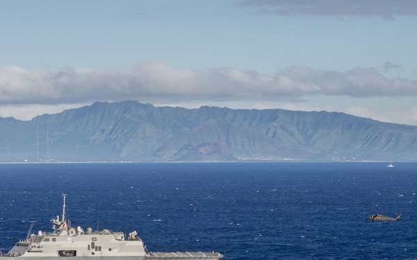 Army 25th Combat Aviation Brigade earns deck landing qualifications aboard Littoral Combat Ship USS Fort Worth (LCS-3)