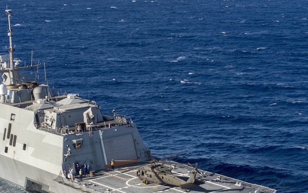 Army 25th Combat Aviation Brigade earns deck landing qualifications aboard Littoral Combat Ship USS Fort Worth (LCS-3)