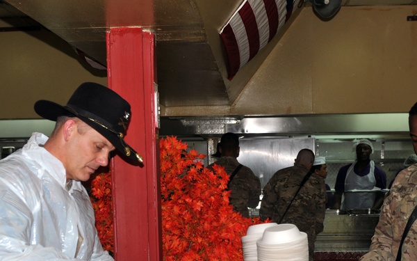 TAAC-S and 1st Cavalry Division host Thanksgiving celebration