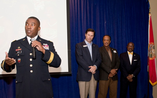 Beyond the Gridiron: Army Reserve engages fans, cadets, community at Florida Classic