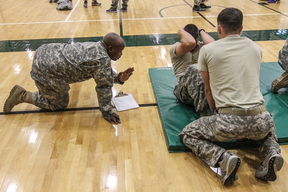 Soldiers complete APFT for competition