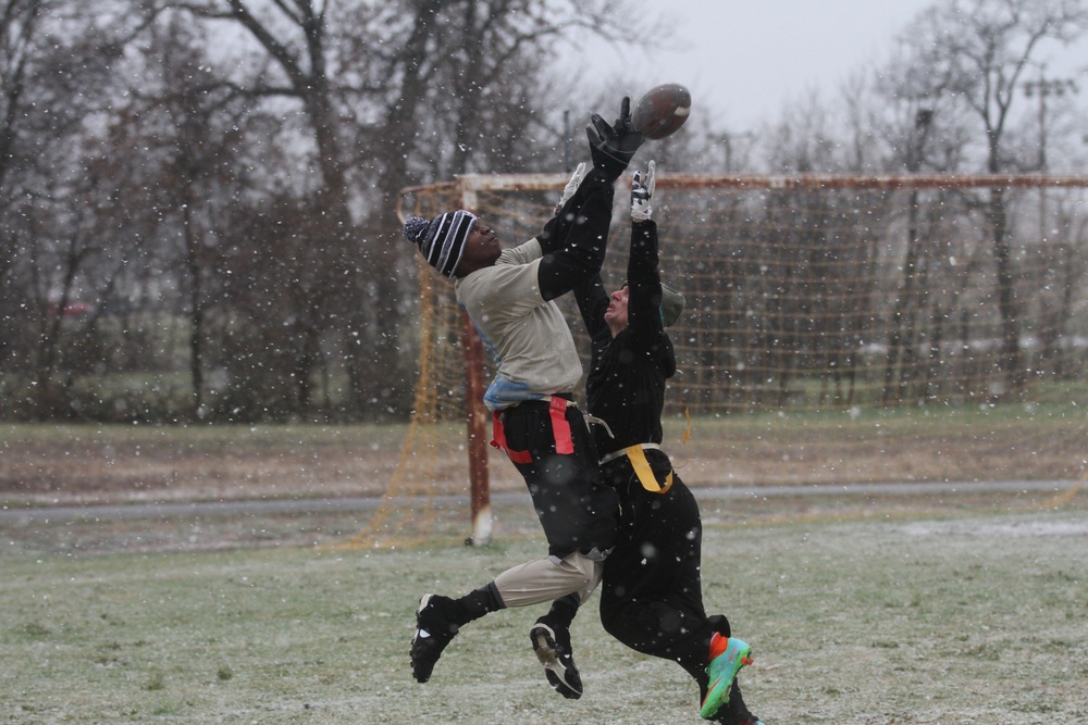 4th MEB holds snowy Turkey Bowl