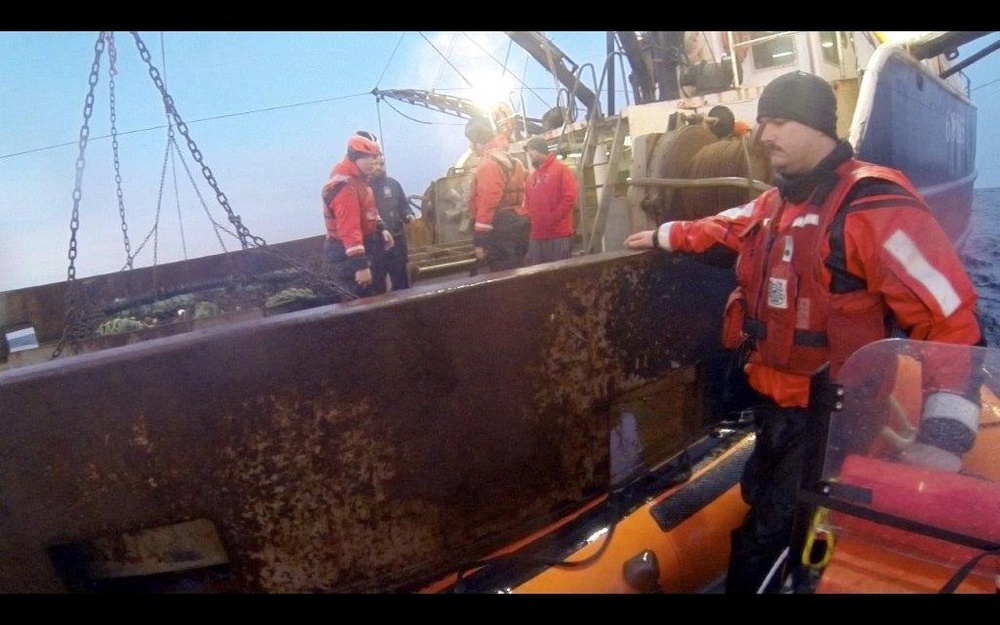 Coast Guard Station Brant Point assists fishing vessel