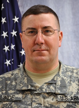 New Army Guard Enlistee Honors Father’s Legacy, Family’s Military Service