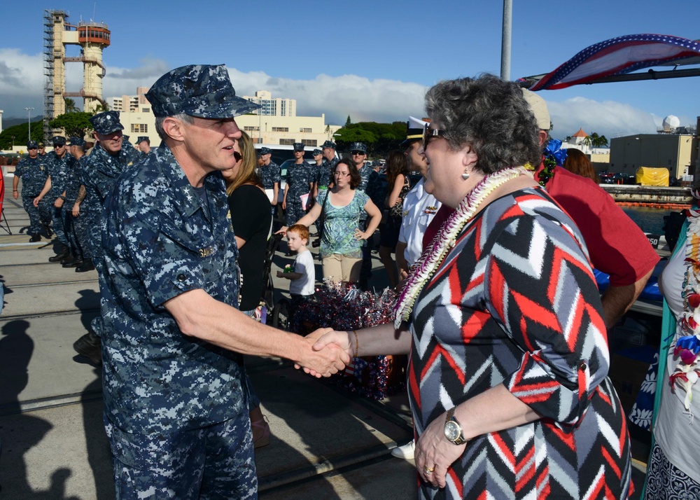 USS Mississippi arrives at Joint Base Pearl Harbor-Hickam